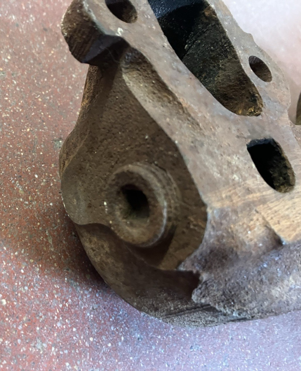 1979-88 Dodge 5.2 / 5.9 Right-Hand Exhaust Manifold with AIR