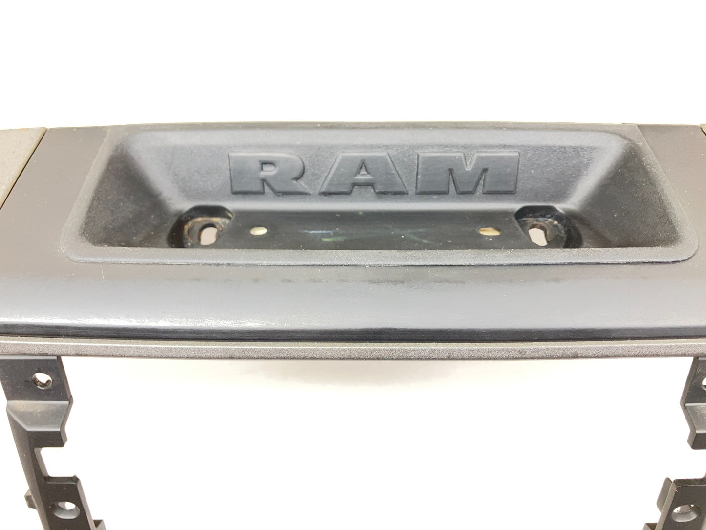 Radio Dash Bezel 13-18 Ram 1500 2500 3500 19+ Classic ST Express Tradesman Bench