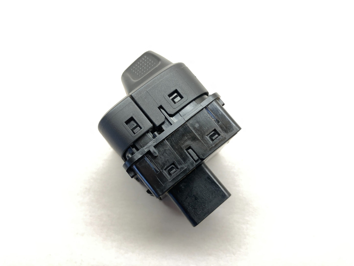 Trailer Brake Switch, 2013-2018 Ram 1500 2500 3500, 68105206AB, *Cosmetic Issues