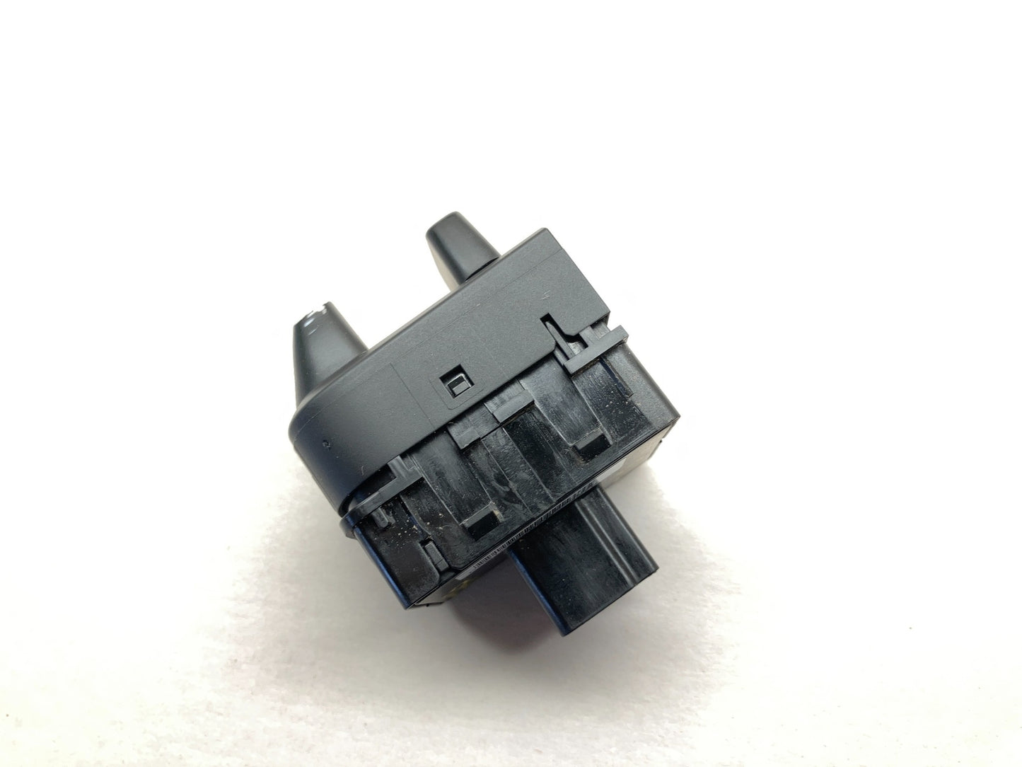 Trailer Brake Switch, 2013-2018 Ram 1500 2500 3500, 68105206AB, *Cosmetic Issues
