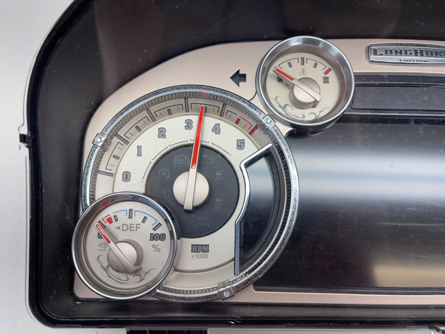 Speedometer Cluster Longhorn 15 Ram Pickup 1500 3.0 EcoDiesel 68242840AD