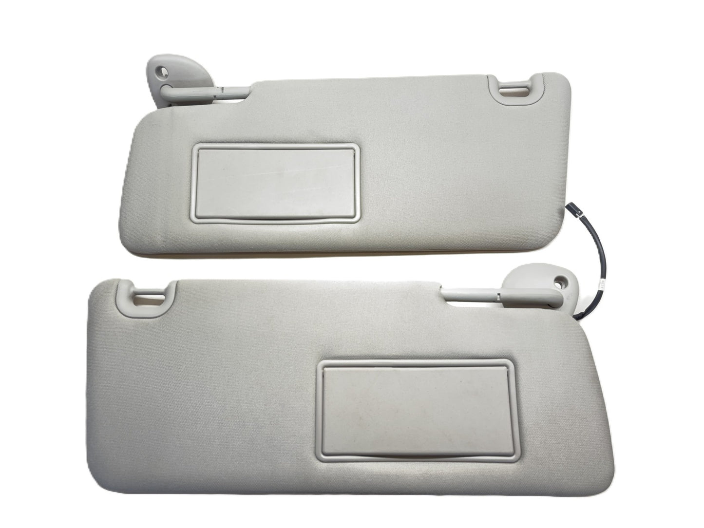 Sun Visors Lighted Mirrors 2013-2018 Ram 1500 2500 3500, 1VF25BD1AD 1VF24BD1AD