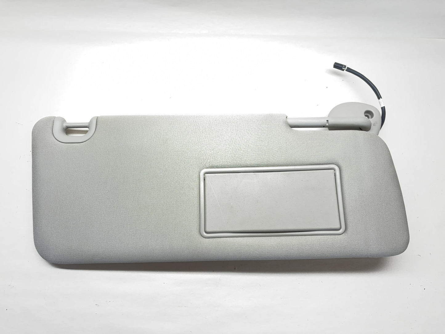 Sun Visors Lighted Mirrors 2013-2018 Ram 1500 2500 3500, 1VF25BD1AD 1VF24BD1AD