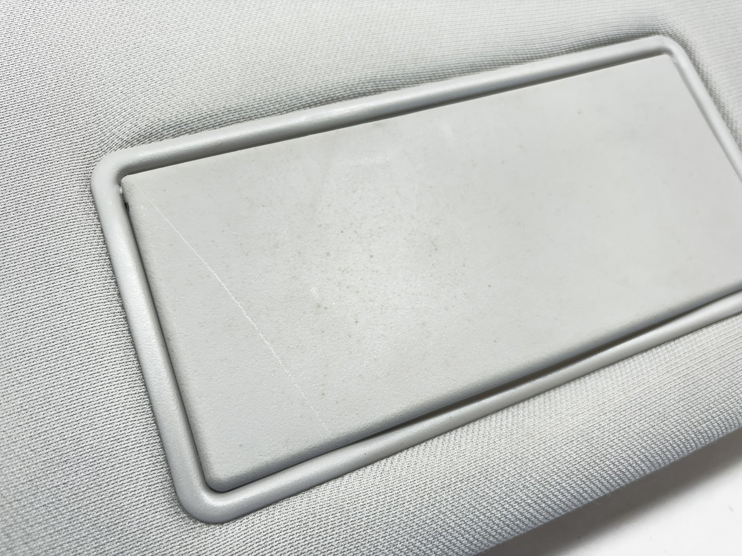 Sun Visors Lighted Mirrors 2013-2018 Ram 1500 2500 3500, 1VF25BD1AD 1VF24BD1AD