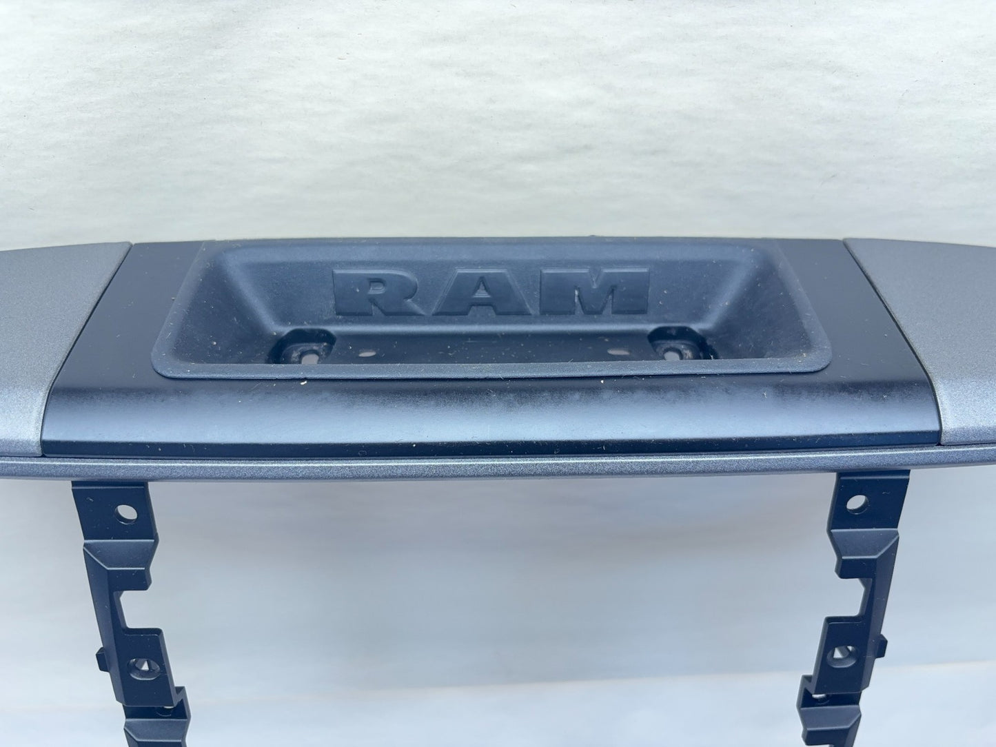 Radio Bezel 2013-18 Ram 1500 2500 3500 2019+ 1500 Classic Dark Gray Bench Seat