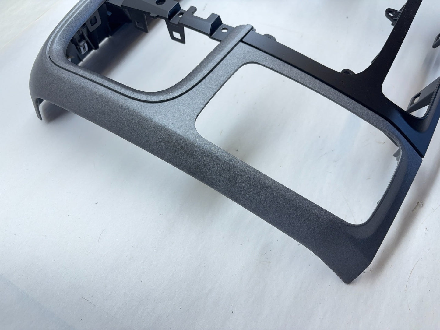 Radio Bezel 2013-18 Ram 1500 2500 3500 2019+ 1500 Classic Dark Gray Bench Seat