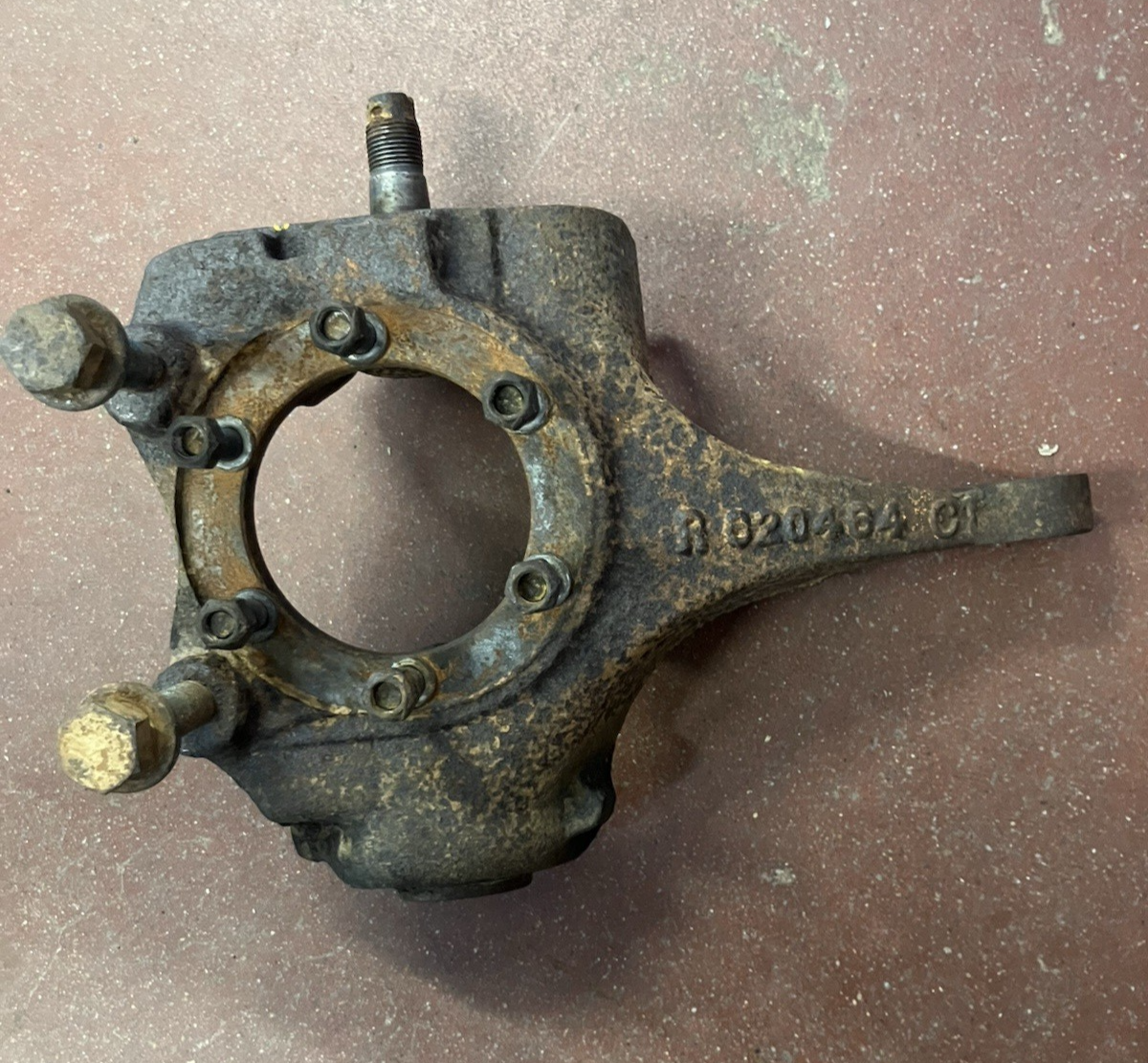 1982-1993 Dodge W150, Ramcharger, 4X4 Right-hand Knuckle. P/N 53009840