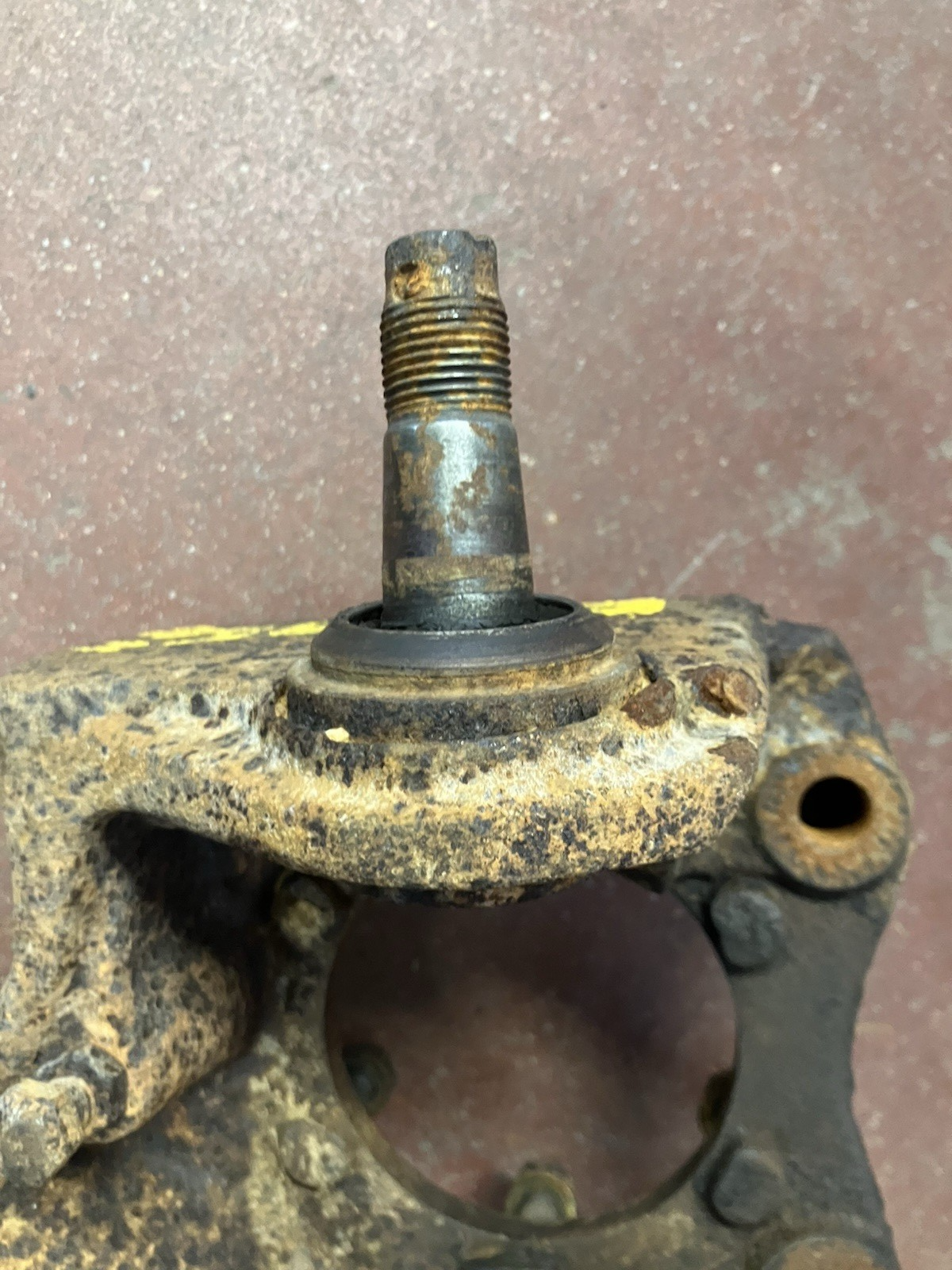 1982-1993 Dodge W150, Ramcharger, 4X4 Right-hand Knuckle. P/N 53009840