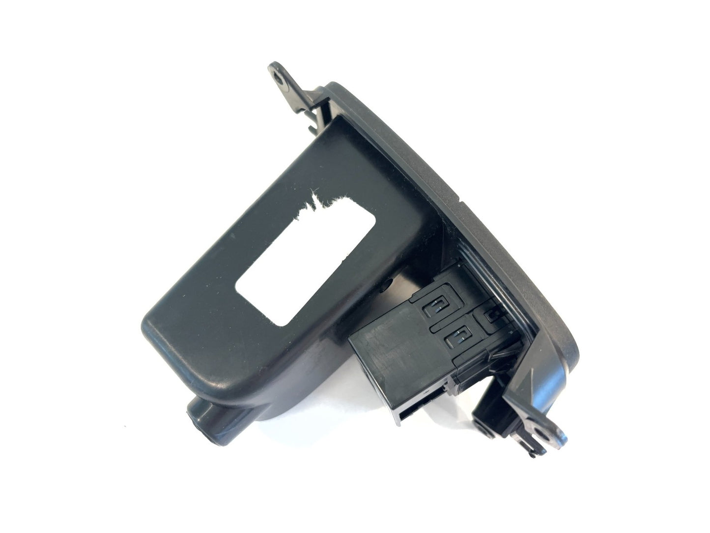 Dash Power Inverter, 2013-2016 Ram 1500 2500 3500 68159295AB 1WP34DX9AA Used OEM