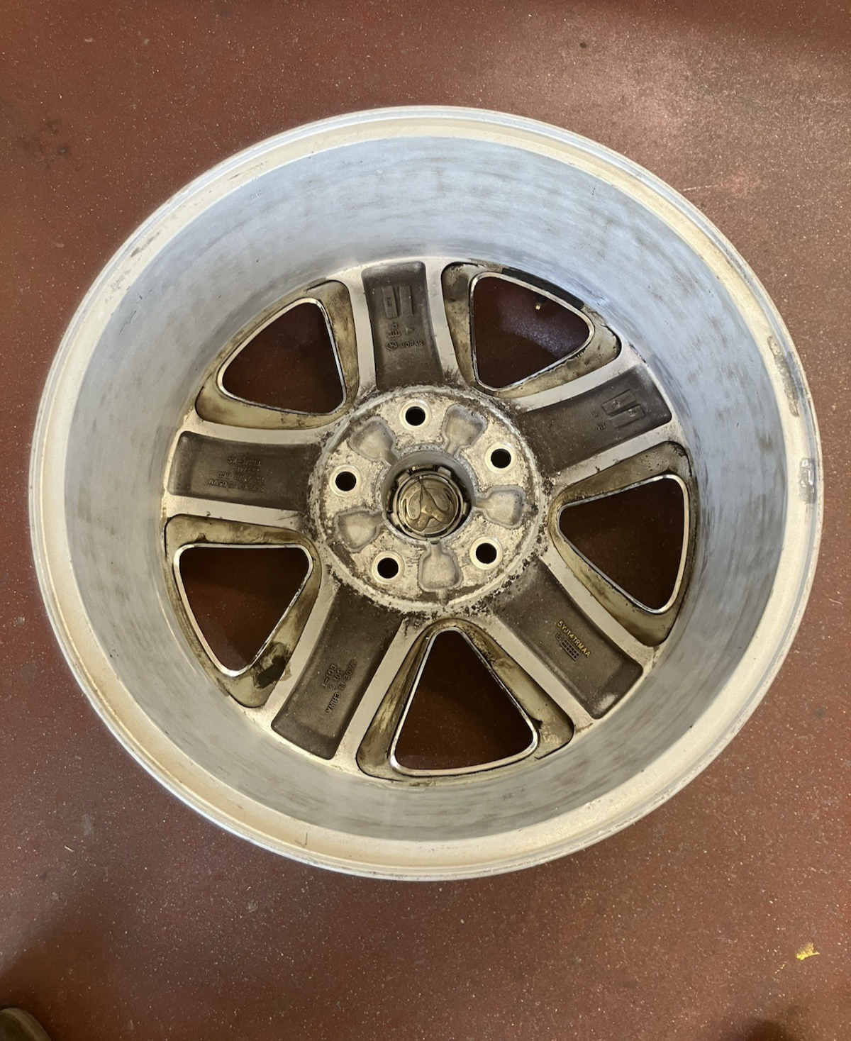 2013-24 Ram 1500 Classic (5 Lug) 5 Spoke 20X8 Chrome Clad Aluminum Wheel.