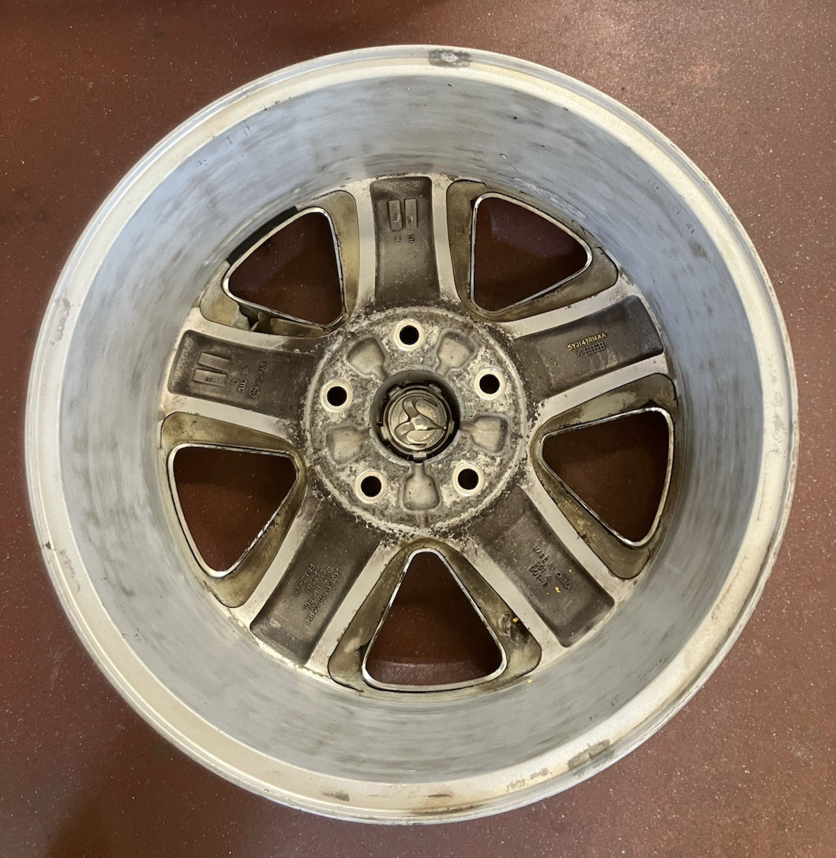 2013-24 Ram 1500 Classic (5 Lug) 5 Spoke 20X8 Chrome Clad Aluminum Wheel.