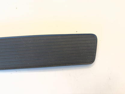 Radio Bezel Mat Upper Screw Cover 13-18 Ram 1500 2500 3500 1WQ39TRMAA Used Mopar