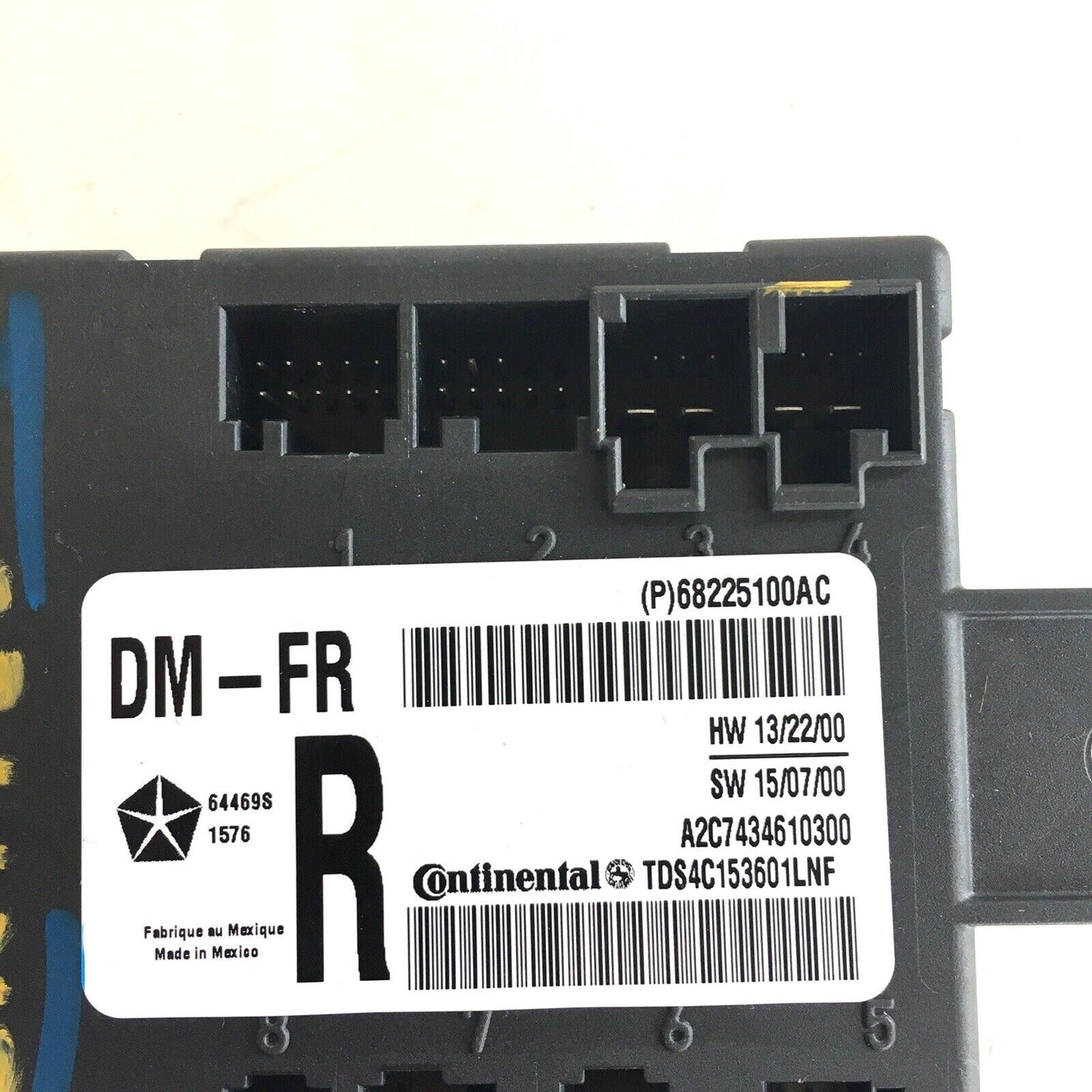 Right Passenger Door Module, 2014-2018 Ram 1500 68225100AC Manual Fold