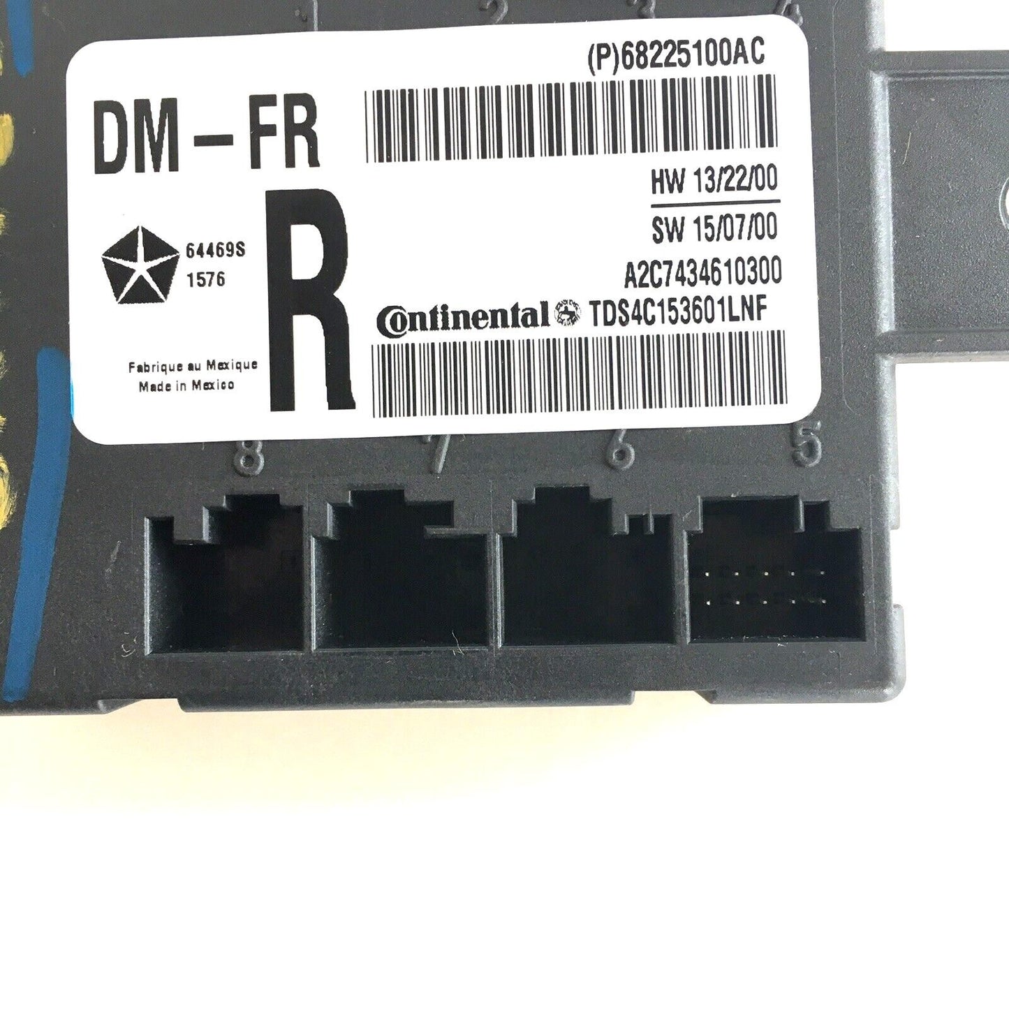 Right Passenger Door Module, 2014-2018 Ram 1500 68225100AC Manual Fold
