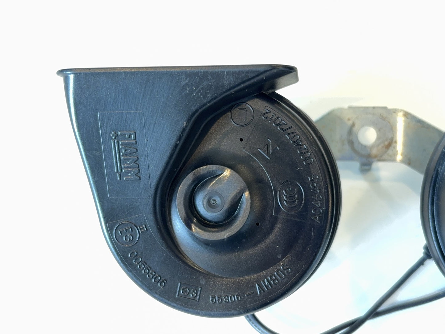 Dual Horn with Bracket High Low Horn Set 2014-2016 Ram 1500 2500 3500 68229241AA