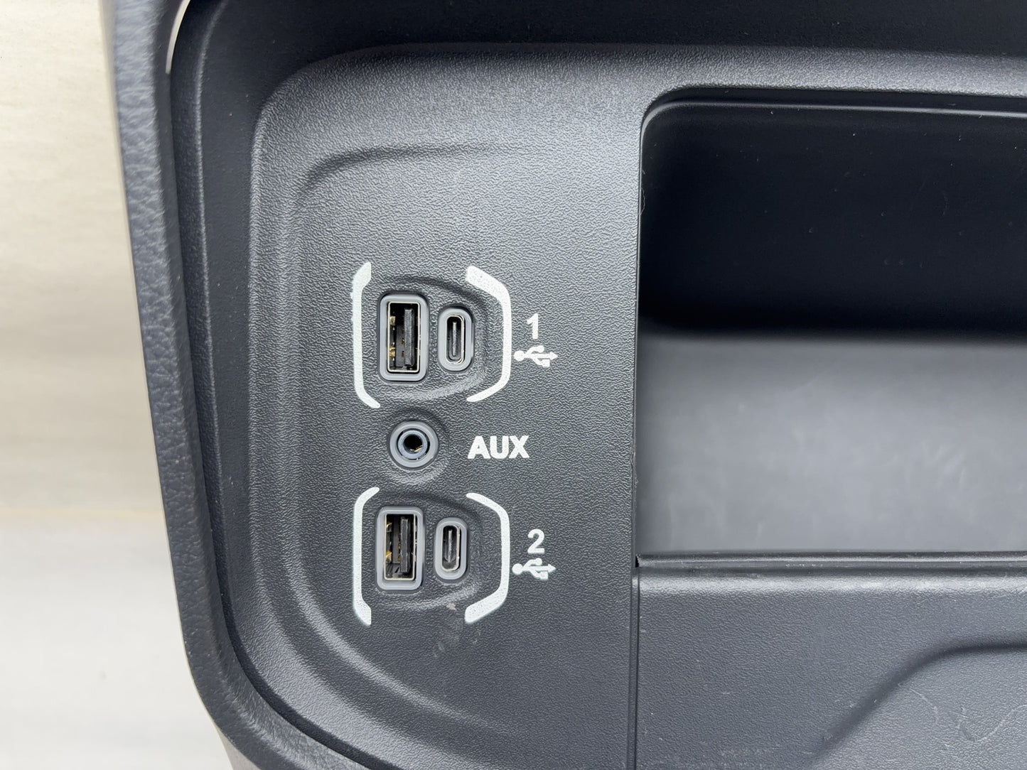 Center Dash Storage Bin Cubby with Media Hub 2019-2025 Ram 2500 3500 Black