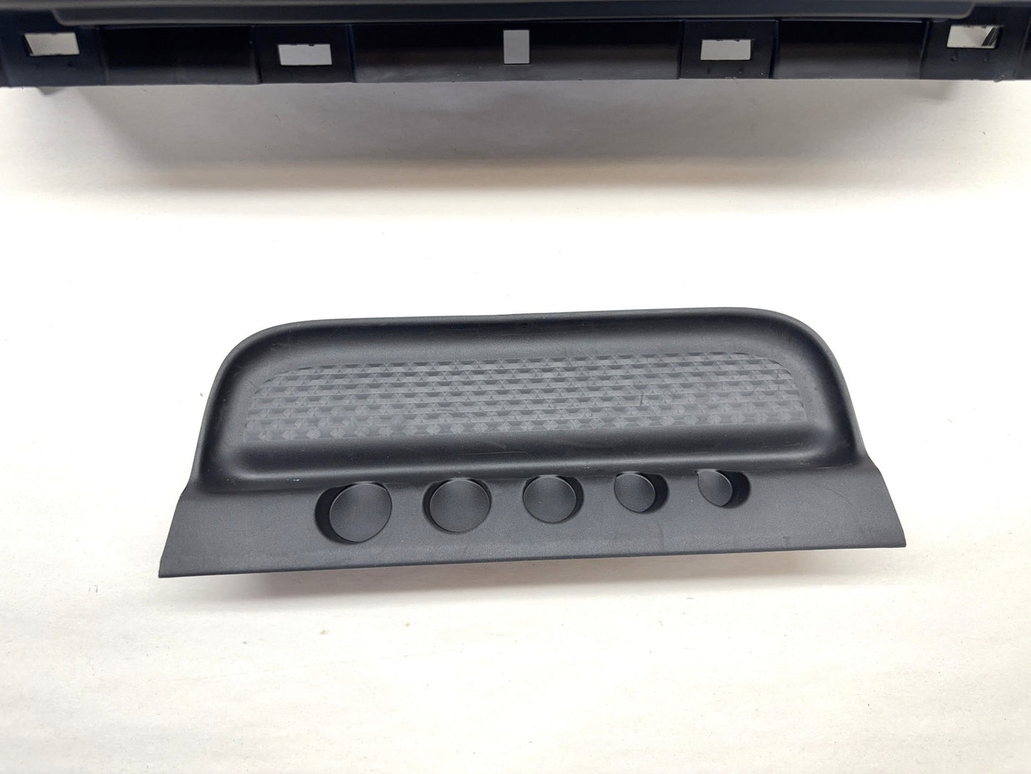 Center Dash Storage Bin Cubby with Media Hub 2019-2025 Ram 2500 3500 Black