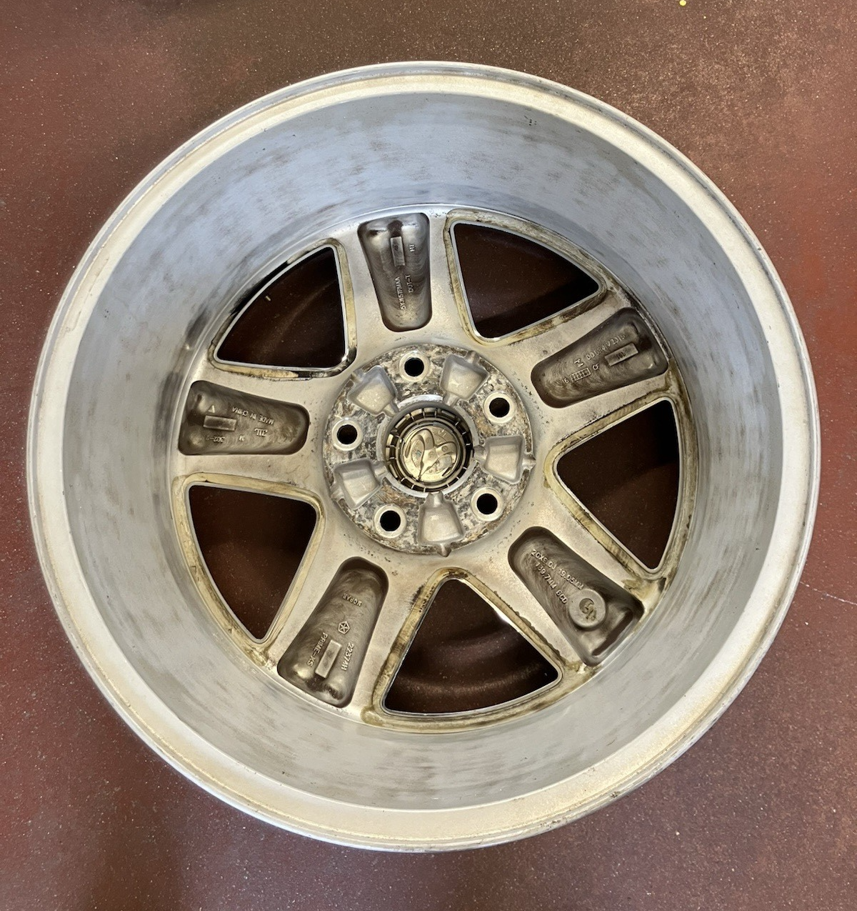2009-24 Ram 1500 Classic 5-Lug 5 Spoke 20X9 Chrome Clad Aluminum Wheel
