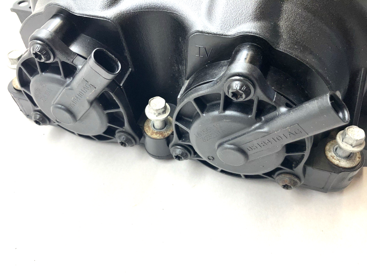 Left-hand 3.6 Valve Cover 2013-2024 Ram Classic Pickup P/N 5184069AN