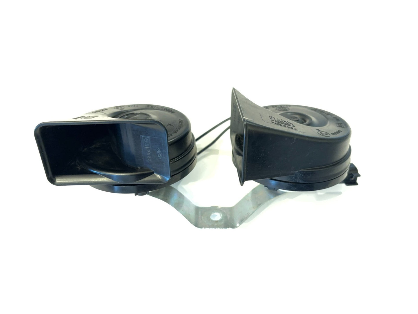 Dual Horn with Bracket, 2017 Dodge Ram 1500 2500 3500 68306481AA