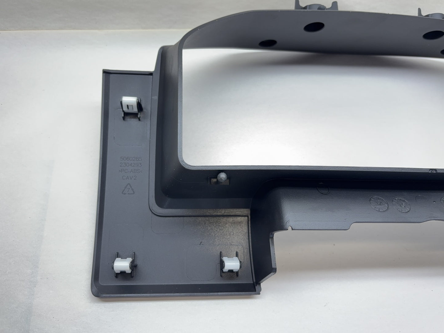 Instrument Cluster Bezel 2013-18 Dodge 1500 2500 3500 for Laramie or Sport Black