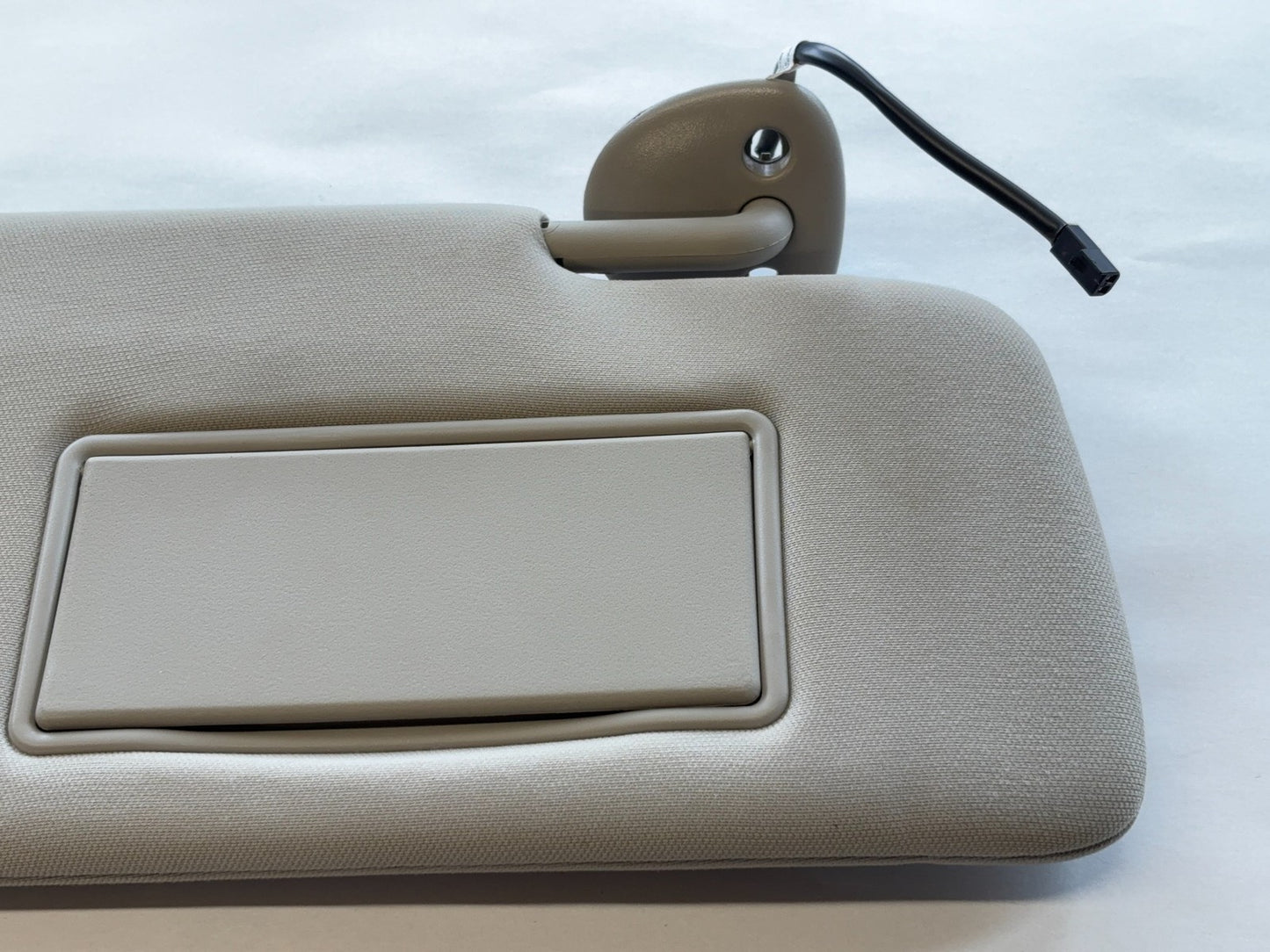 Lighted Sun Visor, 2013-2018 Ram 1500 2500 3500, Passenger Side, RH, 1VF24BD1AD
