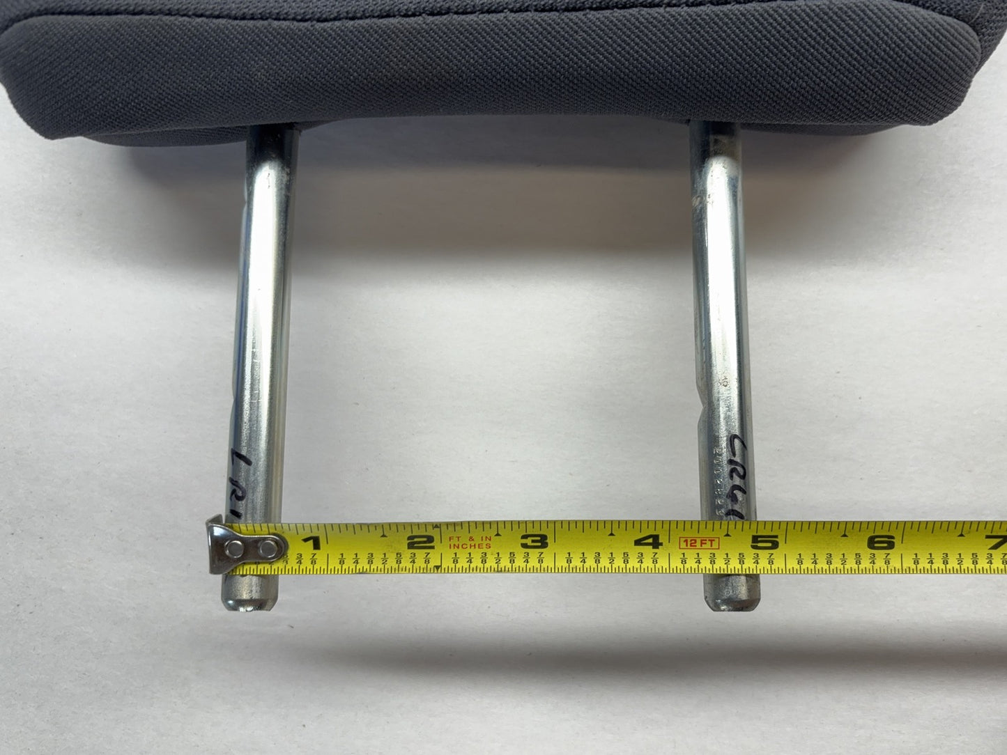 Rear Outer Headrest 2009-12 Dodge Ram 1500 10-12 Ram 2500 3500 Graystone *V3