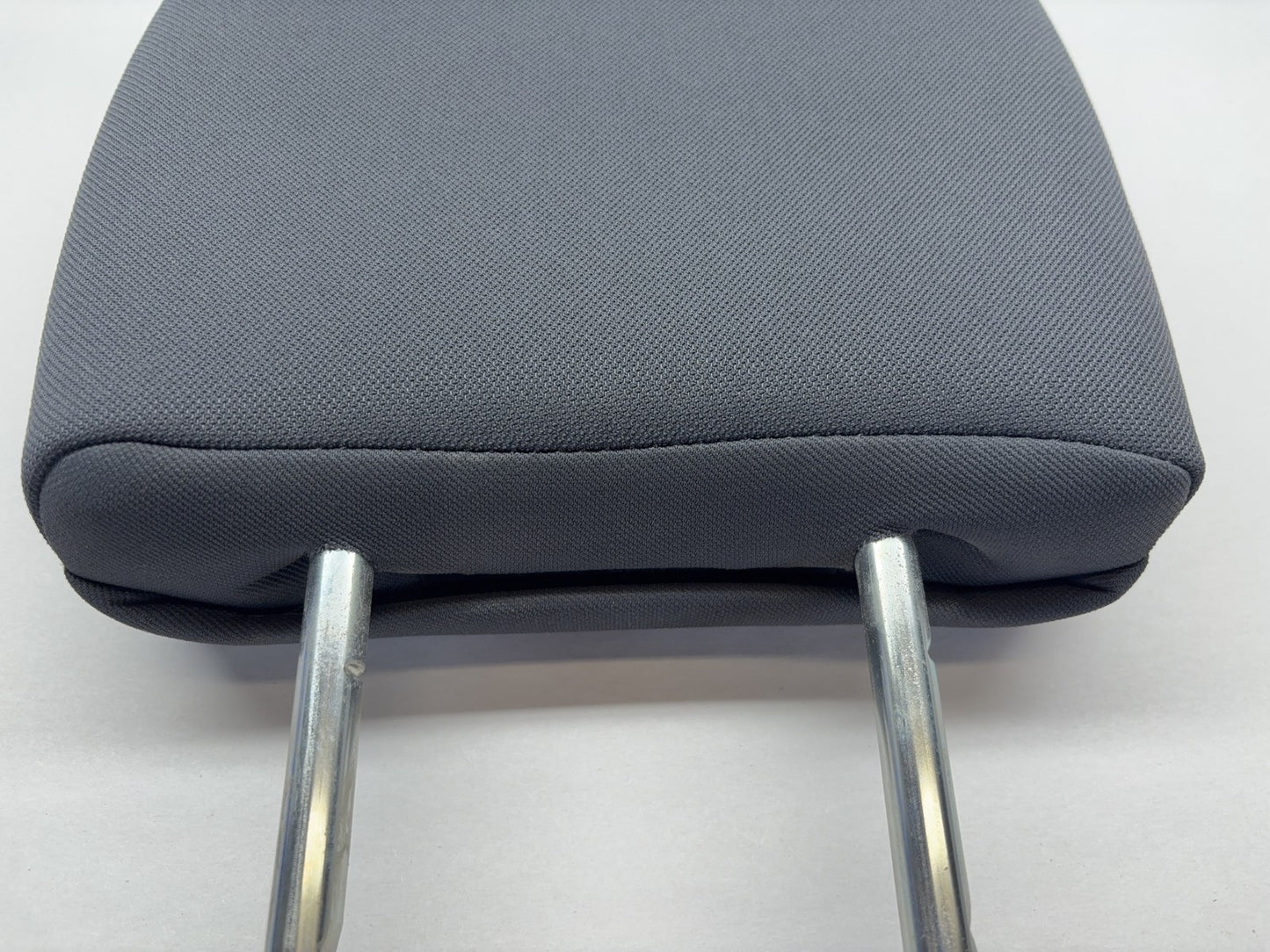 Rear Outer Headrest 2009-12 Dodge Ram 1500 10-12 Ram 2500 3500 Graystone *V3