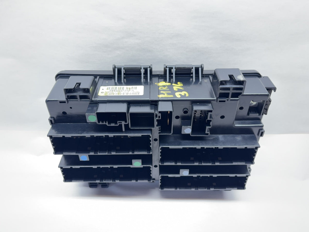 Fuse Box Power Distribution Center 15-18 Ram 1500 19-22 Classic 5.7L 68322371AB