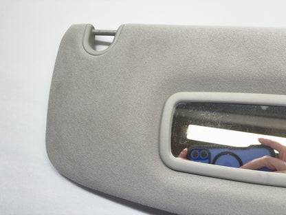 Passenger Right Side Sun Visor 2002-08 Ram 1500 2003-09 2500 3500, with Mirror