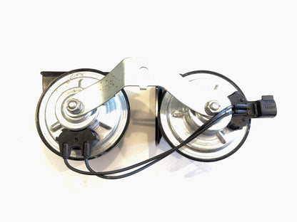 Dual Horn with Bracket, 2018 Ram 1500 2500 3500 19+ Classic 68297891AB