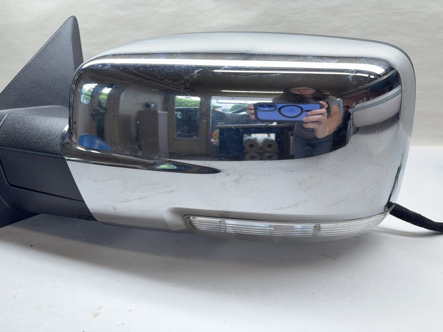 Driver Chrome Door Mirror 2014-18 Ram 1500 2500 Power Fold w/ Signal 68338375AB