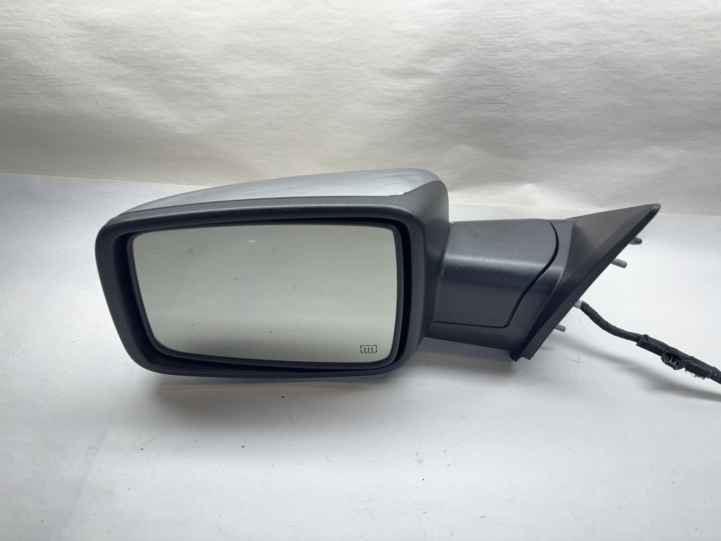 Driver Chrome Door Mirror 2014-18 Ram 1500 2500 Power Fold w/ Signal 68338375AB