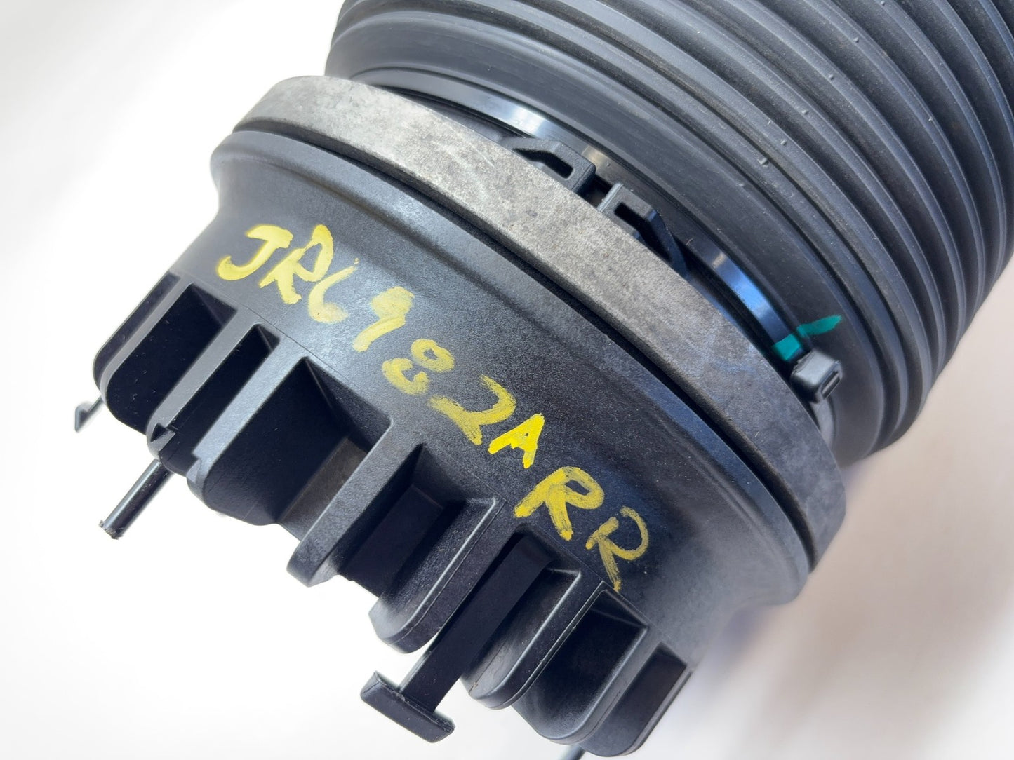 Air Ride Air Bag Air Spring 2013-2018 Dodge Ram 1500 19+ Classic 4877136AA