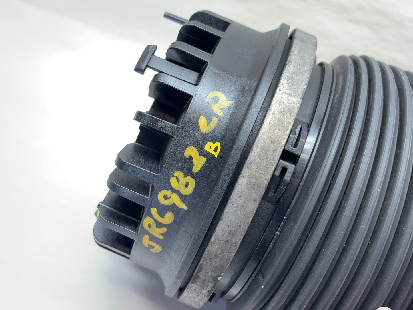 Air Ride Air Bag Air Spring 2013-2018 Dodge Ram 1500 19+ Classic 4877136AA