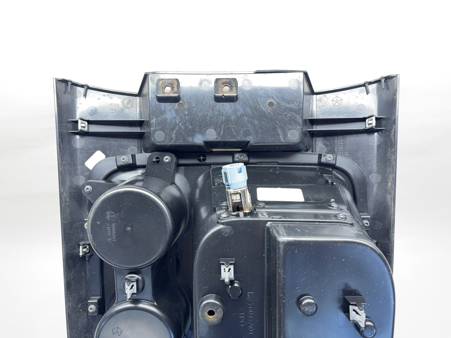 Center Console Cup Holder with Phone Storage 16-18 Ram 1500 2500 3500 5VC93TRMAA