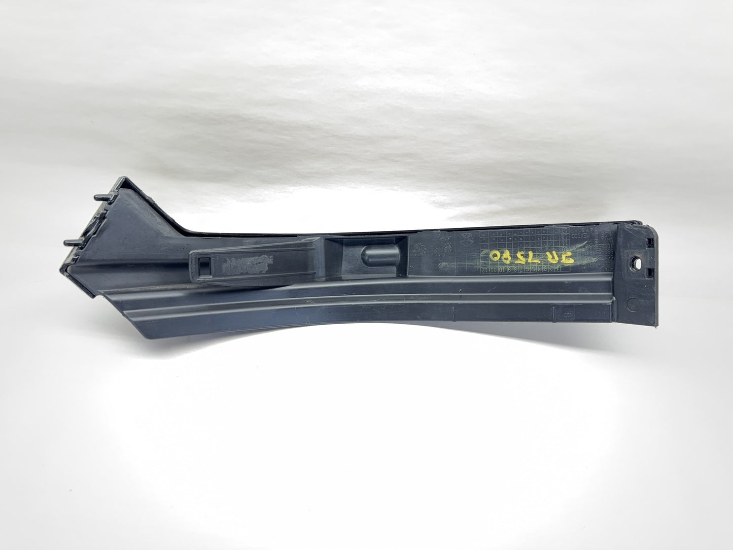 Bumper Upper Cap Filler, 2010-2018 Ram 2500 3500, LH Driver, Brilliant Black PXR