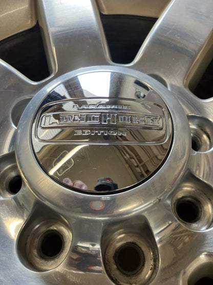 2014-18 Ram 2500 8 Spoke 20X8 Chrome Wheel with White Gold Pockets