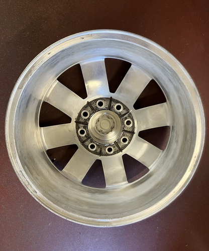 2014-18 Ram 2500 8 Spoke 20X8 Chrome Wheel with White Gold Pockets