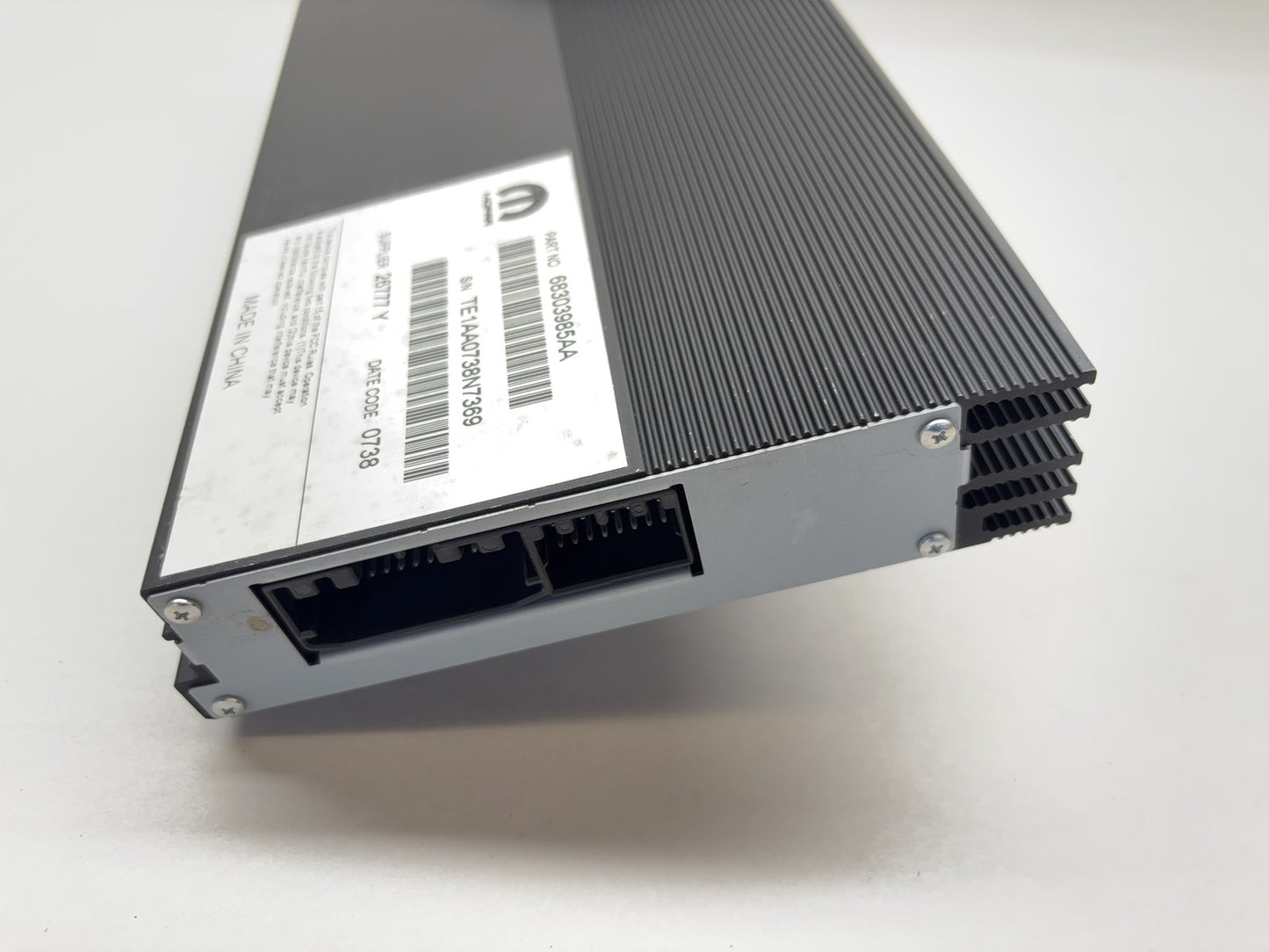 Factory Amplifier 2013-18 Ram 1500 17-18 Ram 2500 3500 68303985AA 10 Speaker Sys