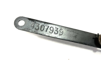 1989 Dodge Ram 150 Transmission Kickdown Linkage for Parts.