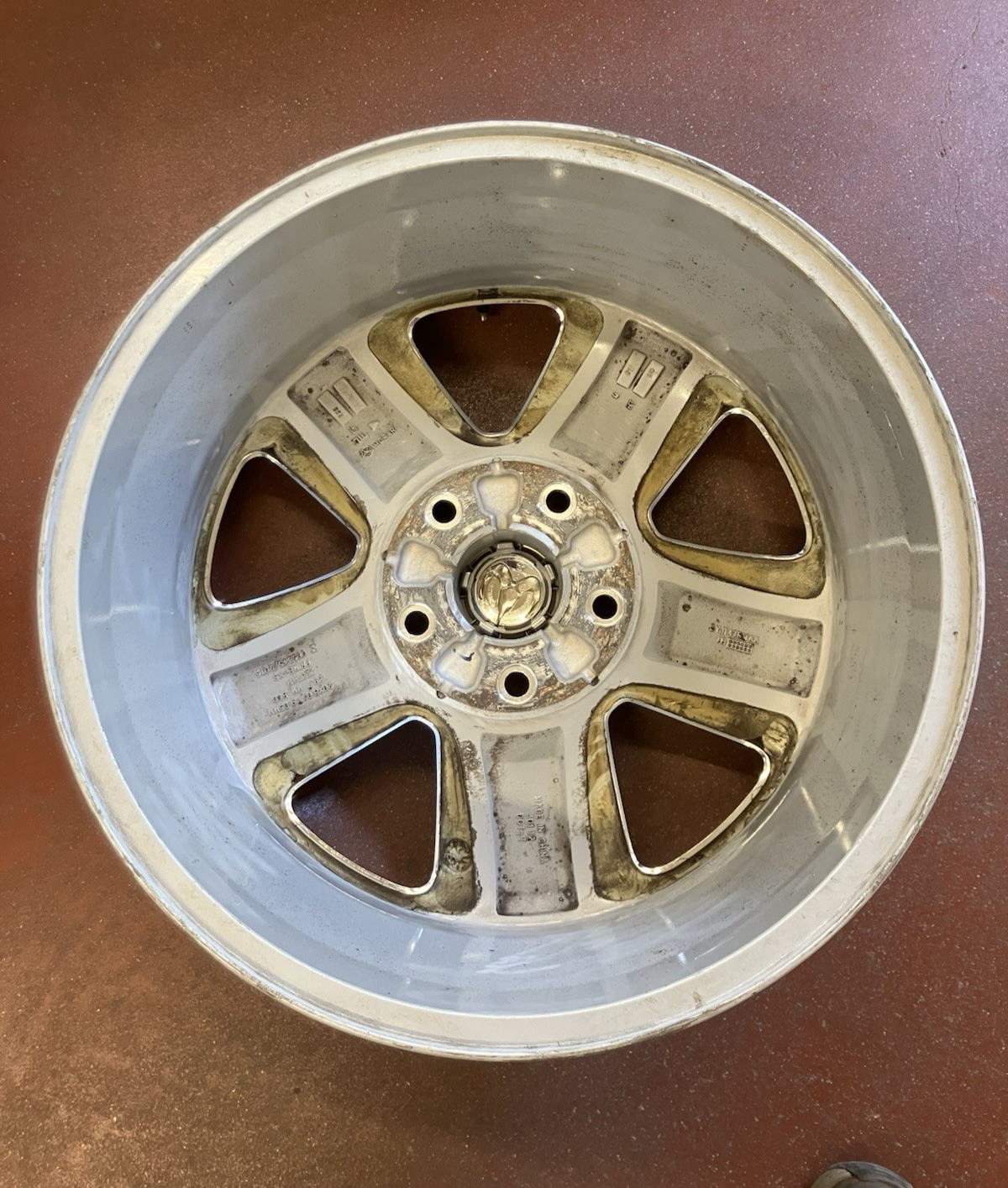 2013-24 Ram 1500 Classic (5 Lug) 5 Spoke 20X8 Chrome Clad Aluminum Wheel.