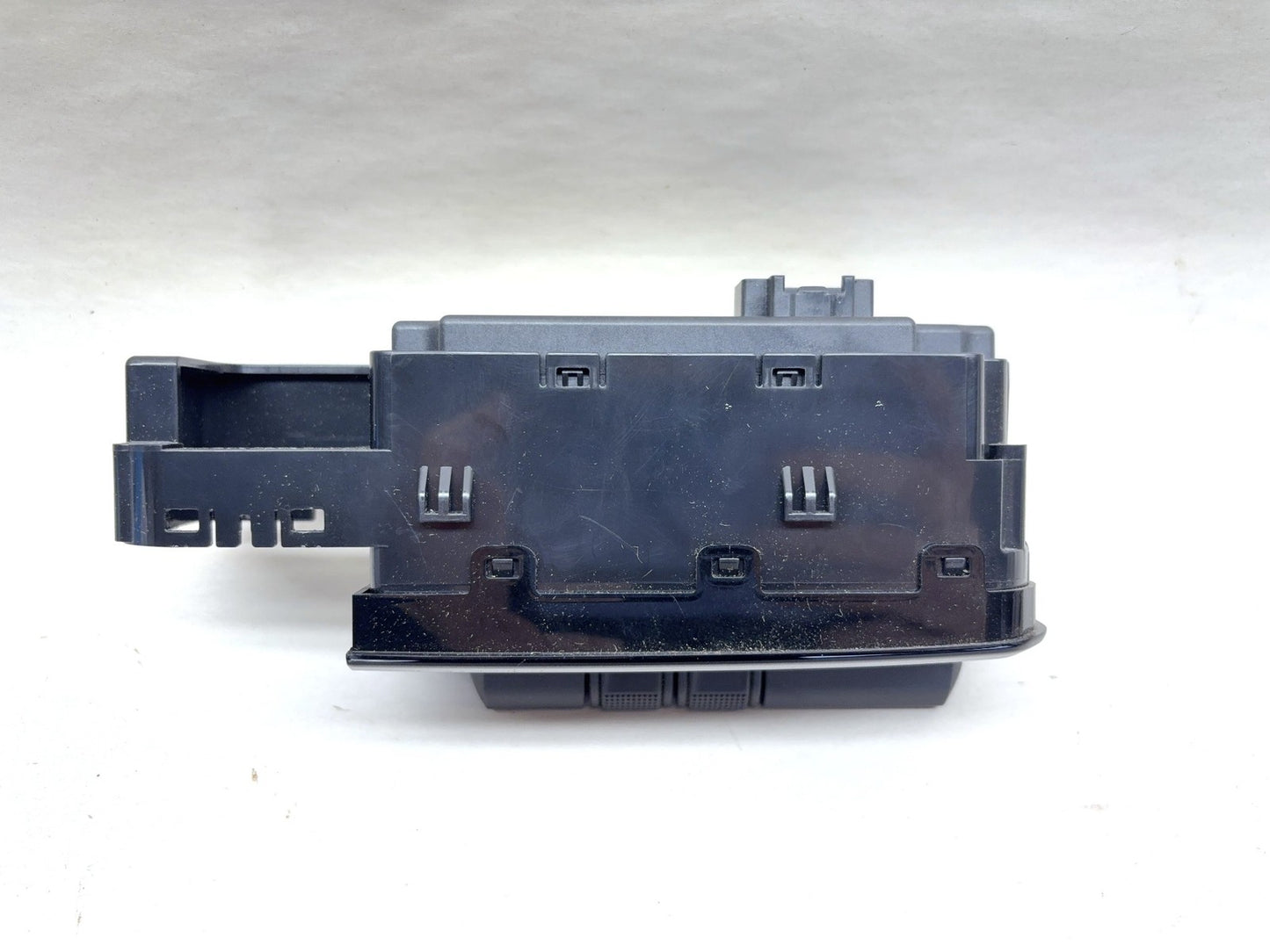 Dash Switches 19-24 Ram 1500 2500 3500 Traction Control Tow 68309269AC
