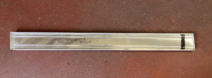 Right-hand Door Molding Fitting 1981-90 Dodge Pickups and Ramchargers