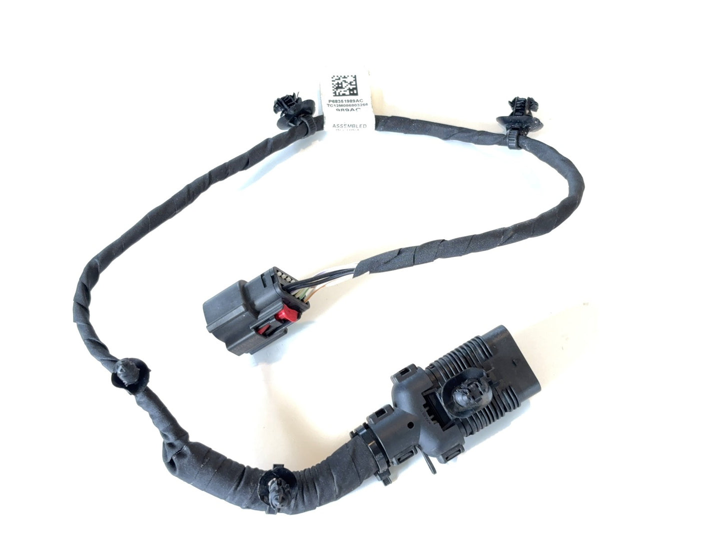 Right Taillight Harness Incandescent for 2019-2024 Ram 1500 New Style 68351989AC