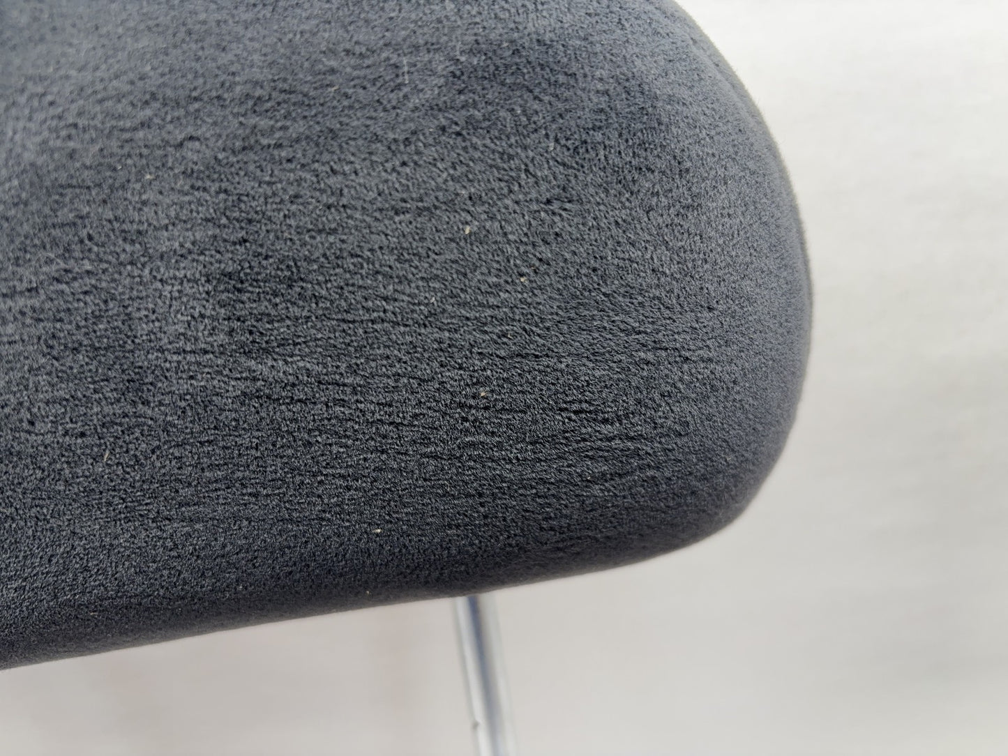 Rear Seat Headrest 2002-05 Dodge Ram 1500 2003-05 2500 3500 Cloth Dark Slate D5
