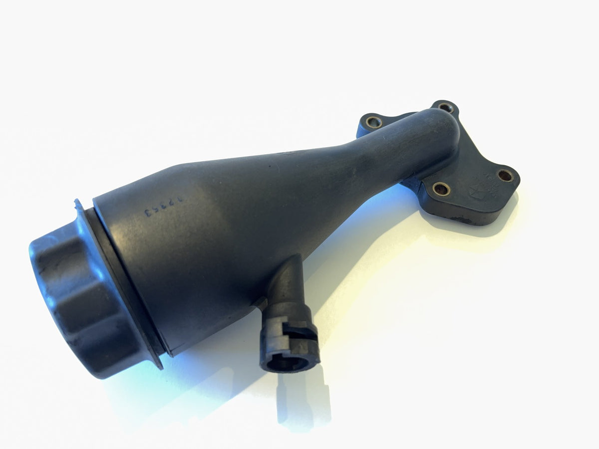 Oil Fill Housing with Cap 2002-2006 Dodge Ram 1500 3.7L 4.7L 53020890