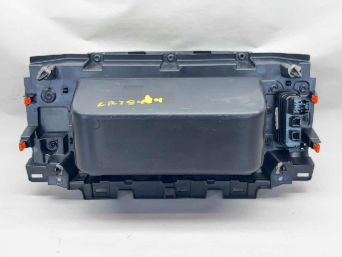 Center Lower Dash Cubby USB Port 2020 Ram Truck 2500 3500 6SR55TX7AA 68272254AE