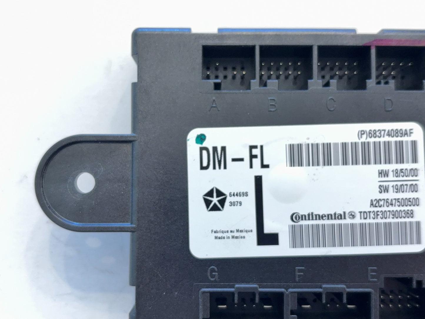 Left Driver Door Module, 2019-2020 Ram 2500 3500 68374089AF Manual Fold
