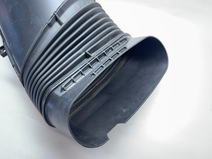 Ambient Air Duct 2019-2025 Ram 2500 3500 6.4L Hemi 68321028AA 57009256AA